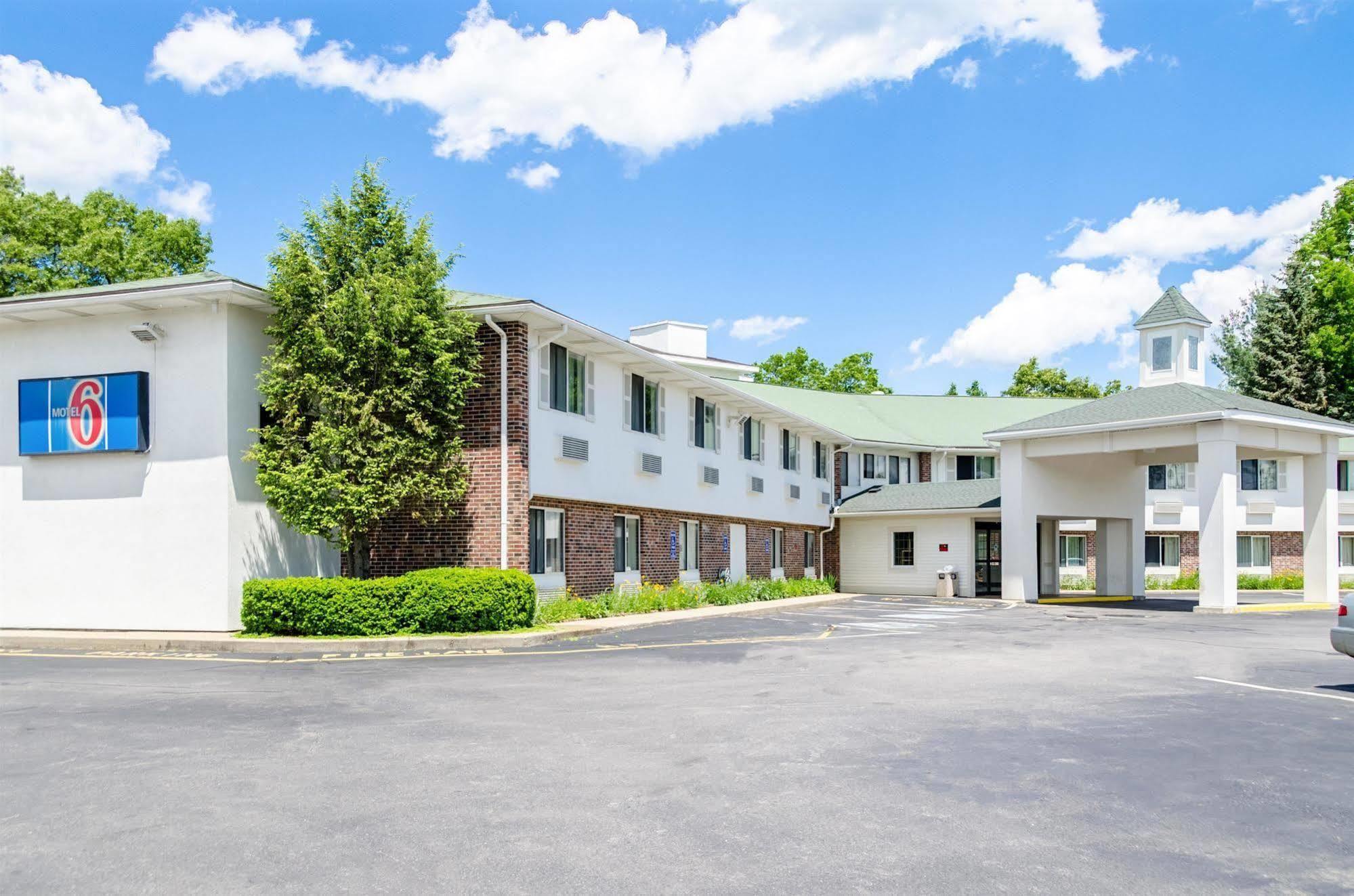 Motel 6 - Westborough Boston Northborough Экстерьер фото
